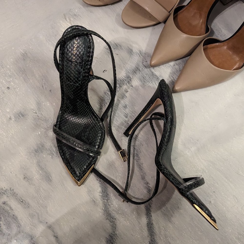 Good American Dark Green Python Pointed Heels - image 1